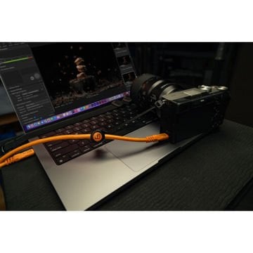 Tether Pro Optima 10G USB-C to USB-C 9.4m Dik Açılı Bağlantı Kablosu