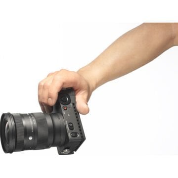 16-28mm F/2.8 DG DN Contemporary Lens (Sony E-Mount)