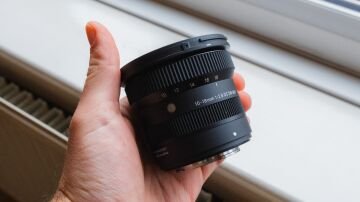 10-18mm F/2.8 DC DN Contemporary Lens (Fujifilm X Mount)