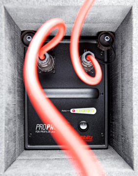 Pluscase Tekerlekli Işık Çantası