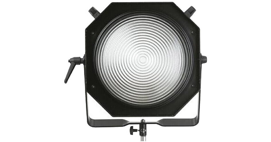 Fresnel Spotlight (100706)