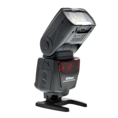 SB-700 Speedlight Tepe Flaşı