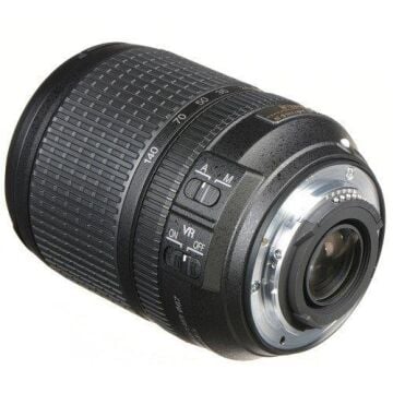 AF-S DX Nikkor 18-140mm f/3.5-5.6G ED VR Zoom Lens