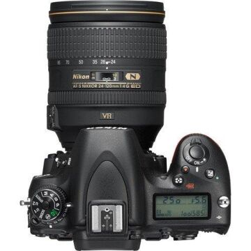 D750 + Nikkor 24-120mm F/4G ED VR Lens Kit
