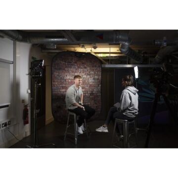 150x210cm Kırmızı/Beyaz Tuğla Temalı Taşınabilir Fon (5706)