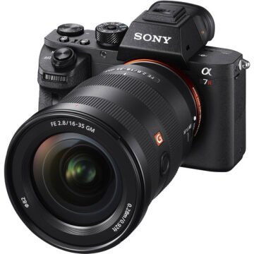 FE 16-35mm F/2.8 GM Lens (Sony E-Mount)