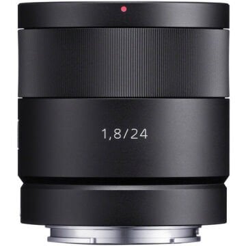 Sonnar T* E 24mm F/1.8 ZA Lens (Sony E-Mount)