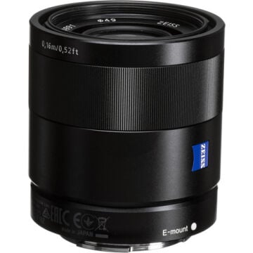 Sonnar T* E 24mm F/1.8 ZA Lens (Sony E-Mount)
