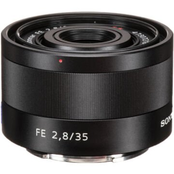 Sonnar T* FE 35mm F/2.8 ZA Lens (Sony E-Mount)