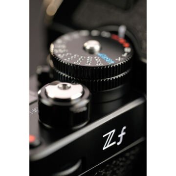 Zf Body + Nikkor Z 24-70 F/4 S Lens Kit (Siyah)