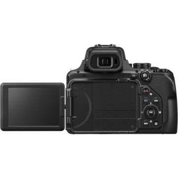 Coolpix P1100 Dijital Fotoğraf Makinesi