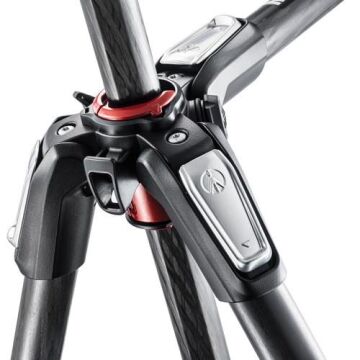MT055CXPRO3 Karbon Fiber Tripod