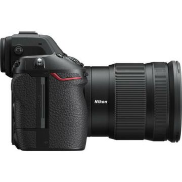 Z8 Body + Nıkkor Z 24-120 mm f/4 S Lens Kit