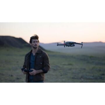 Mavic 2 Pro Smart Controller + Fly More Combo Kit