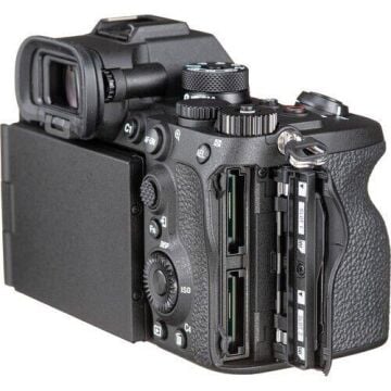 A7R V Body Dijital Fotoğraf Makinesi