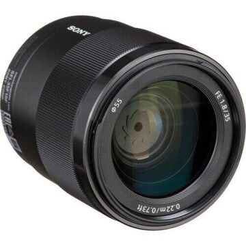 FE 35mm F/1.8 Lens (Sony E-Mount)