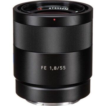 Sonnar T* FE 55mm F/1.8 ZA Lens (Sony E-Mount)