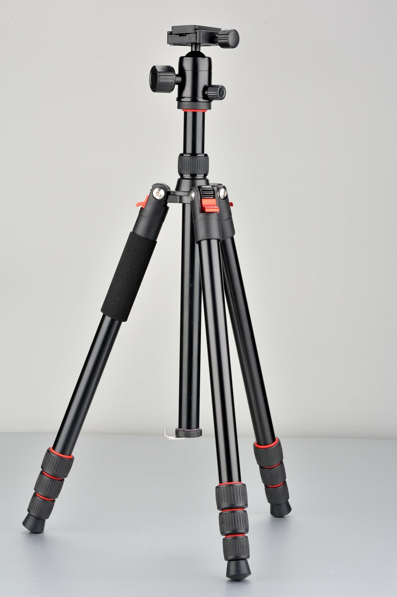A-2540P Tripod Kiti